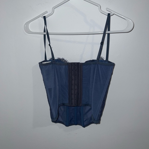 Urban Outfitters corset - Picture 3 of 4